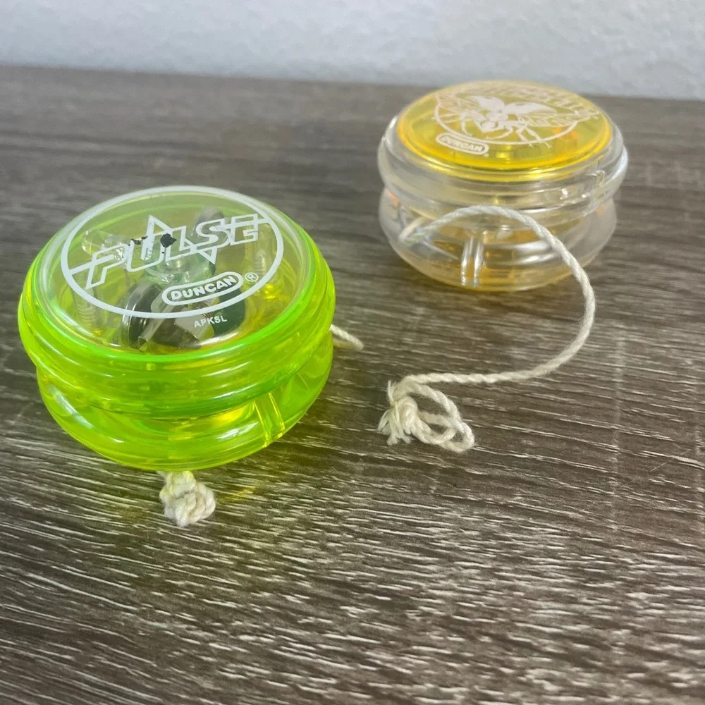 Duncan Yo Yo Lot Speed Beetle Pulse 2pc Green Yellow Performance Yoyos‎